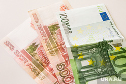 Клипарт Деньги. Тюмень, кредит, пять тысяч, евро, деньги, взятка, валюта, 100 евро
