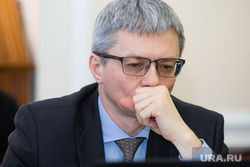 Заседание правительства ХМАО. Ханты-Мансийск, добровольский алексей, рука у лица