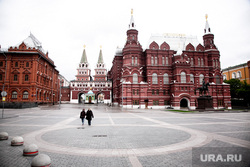 Москва во время объявленного режима самоизоляции. Москва, государственный исторический музей, манежная площадь, гим, москва