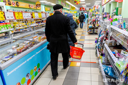 Роспотребнадзор проверяет  детский сад и магазин на соблюдение противоковидных мер. Челябинск, покупатель, пенсионер, супермаркет, пятерочка, магазин, потребительская корзина, продукты питания