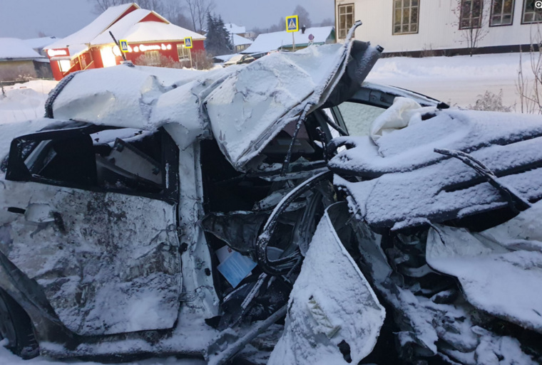 Машина, на которой родственники Дмитрия Головина попали в аварию