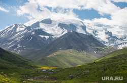Кавказские горы в окрестностях Эльбруса, природа россии, природа кавказа, приэльбрусье, гора эльбрус, долина реки уллухурзук, достопримечательности кавказа, туризм, горы