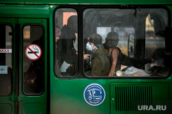 Екатеринбург во время режима самоизоляции по COVID-19, маски, эпидемия, автобус, медицинская маска, виды екатеринбурга, коронавирус, пандемия коронавируса