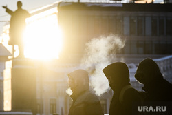 Виды Екатеринбурга, зима, холода, дыхание, площадь1905 года, город екатеринбург, проспект ленина, мороз, холод
