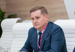 Вячеслав Ярин первый день работает в статусе министра Свердловской области