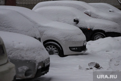 Снегопад. Курган, снег, снегопад, сугроб, метель, плохая видимость, машины, парковка, зима