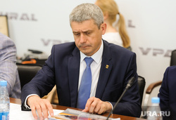 Федор Конюхов и Алексей Текслер на автозаводе Урал. Челябинская область, Миасс, тонких григорий