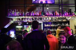Ночной репортаж из баров города. Екатеринбург, тусовка, ночная жизнь, бар, клуб, самоцвет, бар самоцвет