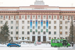 Виды города, зима. Тюмень, областная дума, улица республики, областная дума тюмени