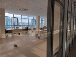 Чиновники успели переоборудовать тренировочные залы под офисные помещения