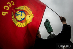 Митинг КПРФ за отмену выборов на Пушкинской площади. Москва, ссср, советский союз, памятник пушкину, кпрф, пушкинская площадь, митинг, протест, коммунисты