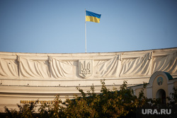 Официальный сайт президента Украины. Москва, флаг украины, украинские военные