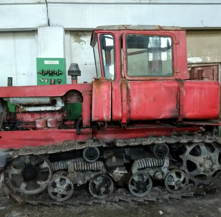 Трактор ДТ-75М отдают за 278 тысяч рублей