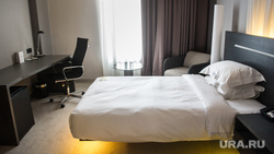 Отель "DOUBLE Tree" by Hilton на проспекте Ленина, 9А. Екатеринбург, кровать, номер отеля