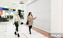 Закрытый магазин H&M. Тюмень , торговый центр, тц, h&m