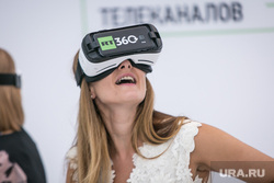 Международный инвестиционный форум "Сочи-2016", второй день. Сочи, россия сегодня, очки виртуальной реальности, раша тудэй, rt, vr