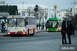Общественный транспорт Екатеринбурга, остановка, автобус