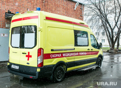 Приемный покой областной инфекционной клинической больницы. Тюмень, скорая помощь