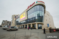 Виды города. Нижневартовск, торговый центр, европа-сити
