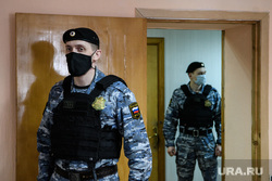 Евгений Ройзман на заседании в Октябрьском районном суде, где рассматривается административные дела о его участии в несанкционированной акции. Екатеринбург, судебный пристав, фссп россии, судебные приставы