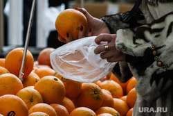 Торговый центр. Курган, продукты, покупатели, цены, фрукты, цитрусовые, супермаркет, апельсин, магазин, покупки, покупатель, цены на продукты, продукты питания