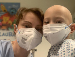 Шестилетней шадринке провели трансплантацию костного мозга в немецкой клинике