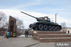 Виды города. Кунгур, кунгур, памятник танку т-34