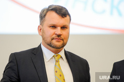 Вручение мандатов кандидатам, победившим на выборах в законодательное собрание. Челябинск, фирстов степан