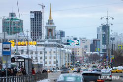 Виды города. Екатеринбург, снег, зима, проспект ленина, пробки