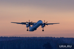 Аэропорт Кольцово. Екатеринбург, взлет самолета, bombardier, кольцов в, qazaq, казахские авиалинии, бомбардье, bombardier q400