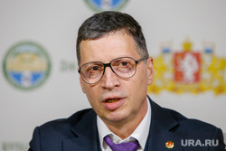 Пресс-конференция министра физической культуры и спорта Леонида Рапопорта. Екатеринбург, рапопорт леонид