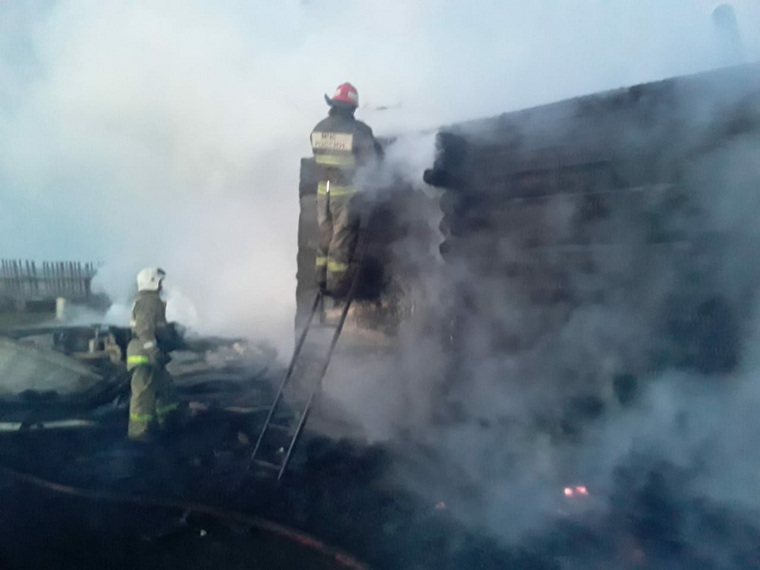 Пожар произошел в селе Мезенское