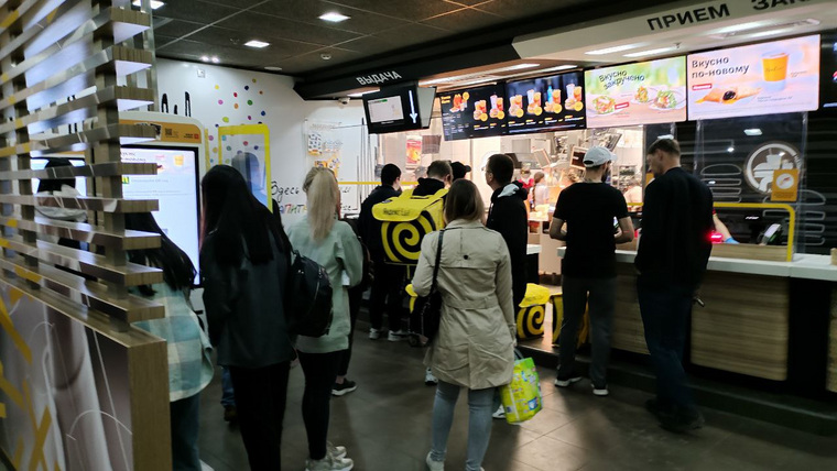 В Сургуте McDonald’s работает в обычном режиме