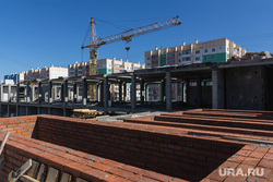 Строительство школы в 145 микрорайоне. Магнитогорск, крыша, подъемный кран, стройка
