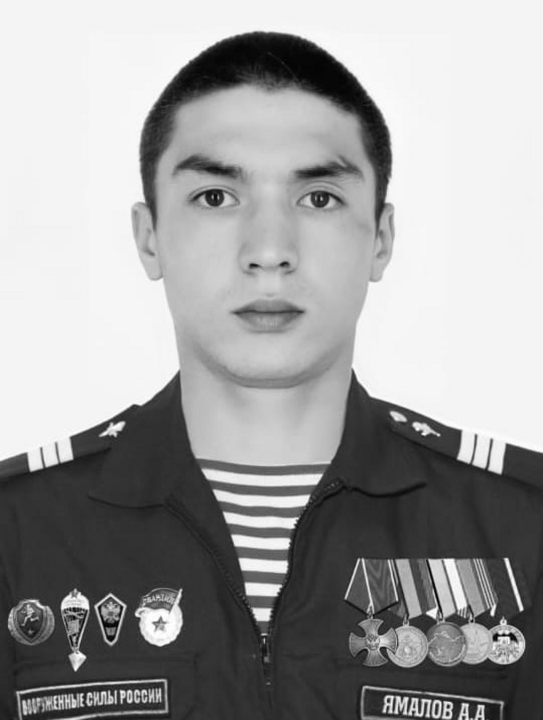 Айнур Ямалов являлся командиром отделения.