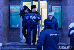Попытка ограбления отделения Сбербанка. Екатеринбург, полицейские, сбербанк