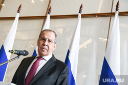 Пресс-подход к главе МИД РФ Сергею Лаврову в штаб-квартире РМК. Екатеринбург, топ, лавров сергей