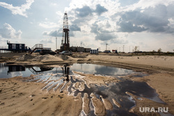 Нефтяная буровая. Ноябрьск, буровая, нефть, добыча нефти, нефтяная вышка