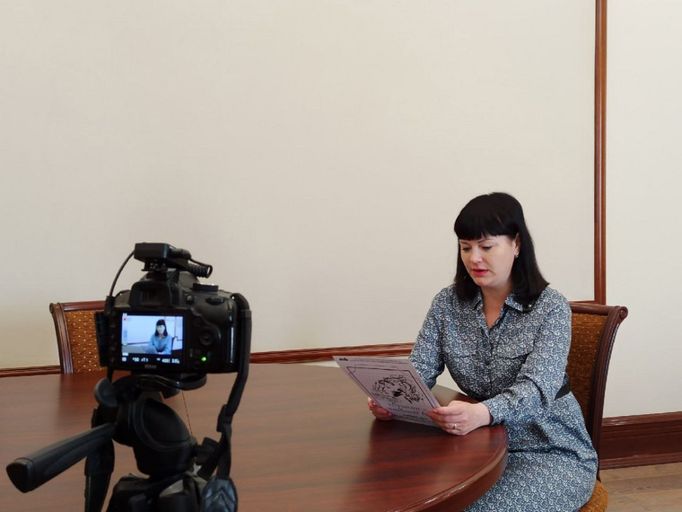 Глава Кургана Елена Ситникова прочла отрывок из поэмы Александра Пушкина «Полтава»