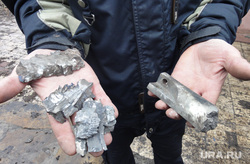 Девочка в Донбассе, осколки снаряда