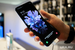 Новый Samsung Galaxy Z Flip. Екатеринбург, телефон, смартфон, раскладушка, samsung, складной телефон, samsung galaxy z flip