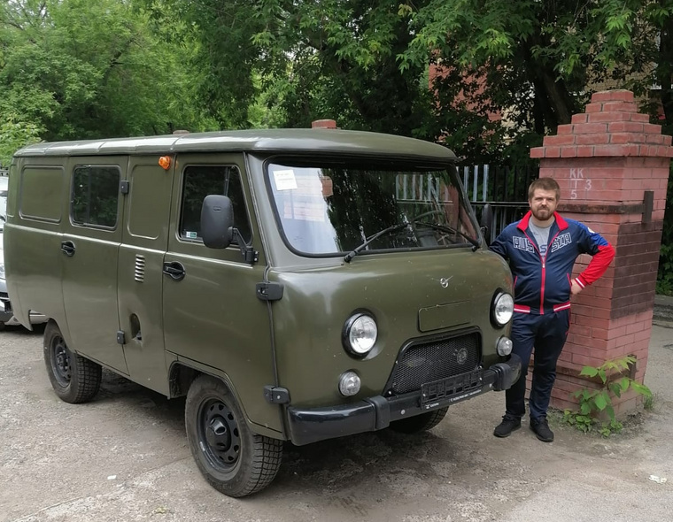 Автомобиль, купленный на деньги фонда, отправится добровольцам в Донбасс