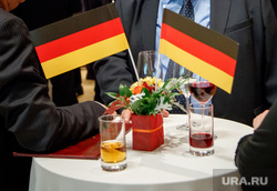 Прием немецкого консульства в честь Дня германского единства. Екатеринбург, флаг германии, воротников владимир, немецкий флаг