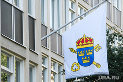 Виды Стокгольма. Швеция, флаг, герб швеции