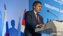 Махонин показал федеральному министру достижения пермских заводов