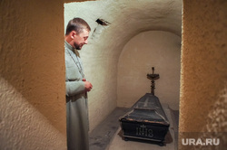Священник в Херсоне: Россию и Украину объединит одна реликвия. Видео