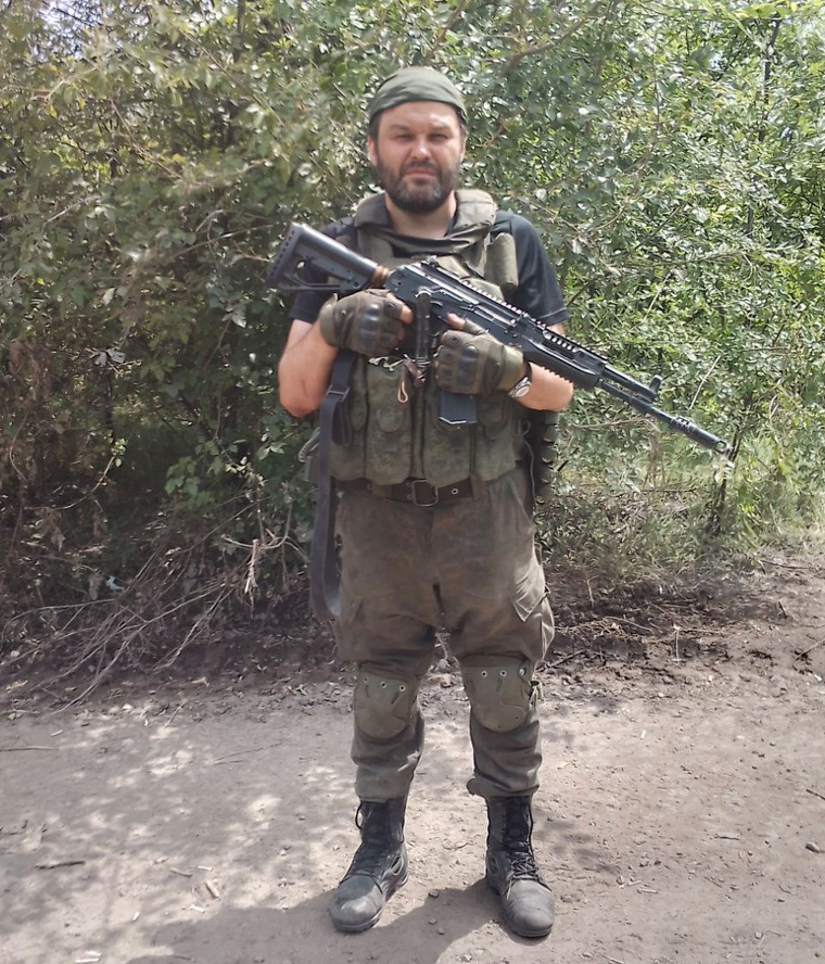 Александр Григоренко служит в звании рядового