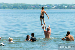 Муниципальный пляж «Первоозерный». Челябинск, лето, жара, пляж, отдых, зной, озеро, пляжный сезон, флиппер