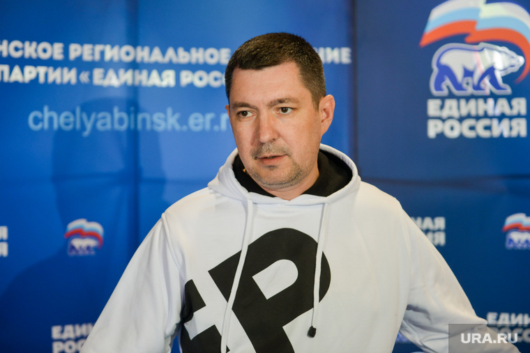 Открытие летнего спорткомплекса в детском оздоровительном лагере ЧЭМК. Челябинск 