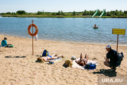 Пляж Верхний бор. Тюмень, вода, берег, карьер, пляж, озеро, водоем, река кама, база отдыха верхний бор, верхний бор